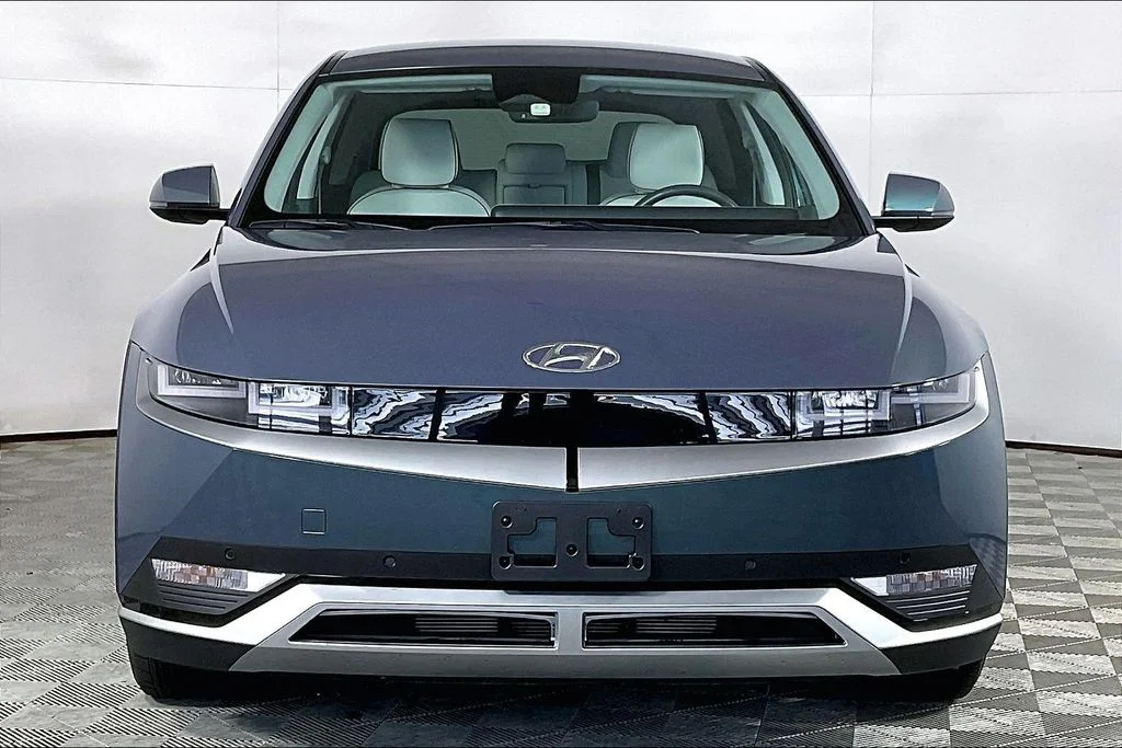Used 2023 Hyundai IONIQ 5 SEL with VIN KM8KNDAF0PU189526 for sale in Honolulu, HI