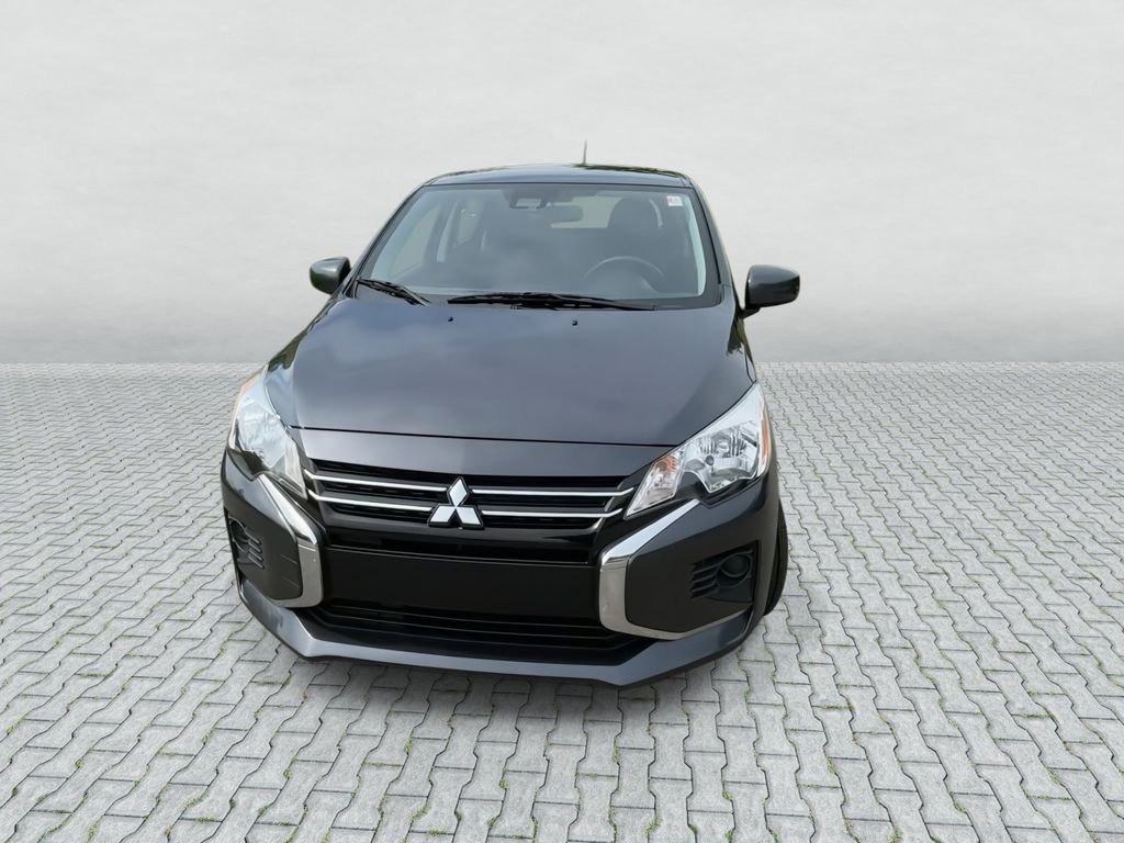 Used 2024  Mitsubishi  image 3