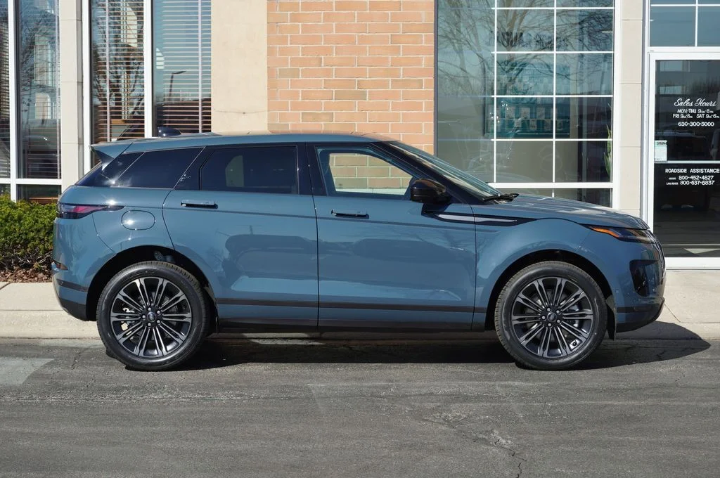 Used 2026 Blue Land Rover S image 7