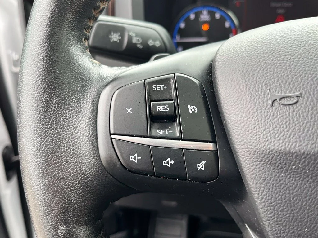 Used 2022 White Ford Badlands image 23