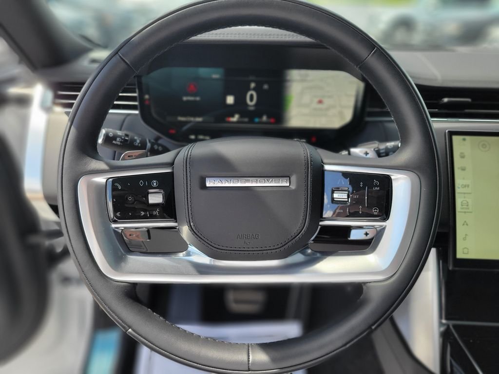 Used 2026 White Land Rover SE image 26