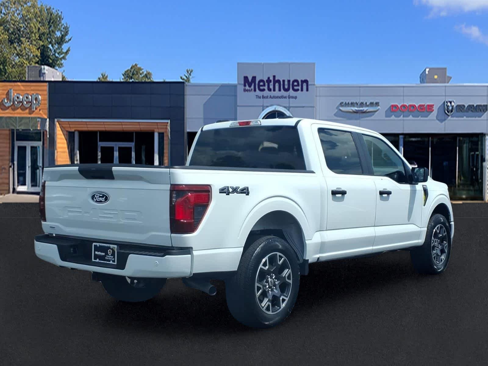Used 2024 Oxford White Ford STX image 4