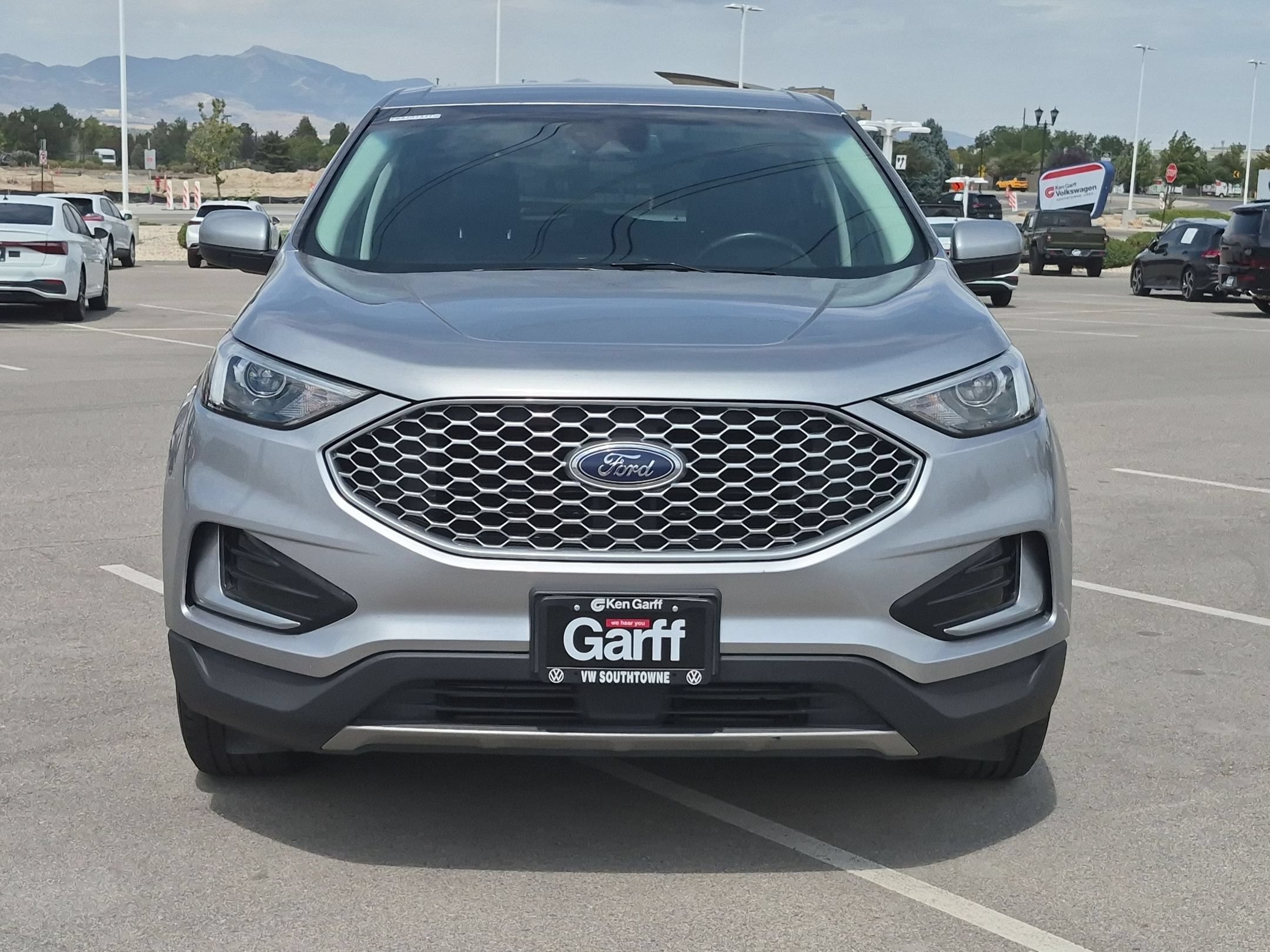 Used 2023 Iconic Silver Metallic Ford SEL image 9