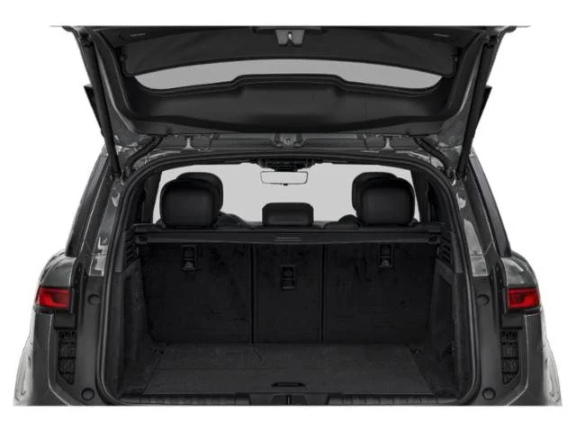 New 2026 Santorini Black Land Rover SE image 10