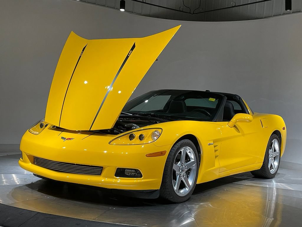 Used 2005 Millenium Yellow Chevrolet BASE image 28