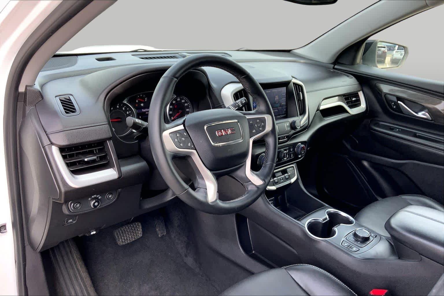 Used 2023 Summit White GMC SLT image 17