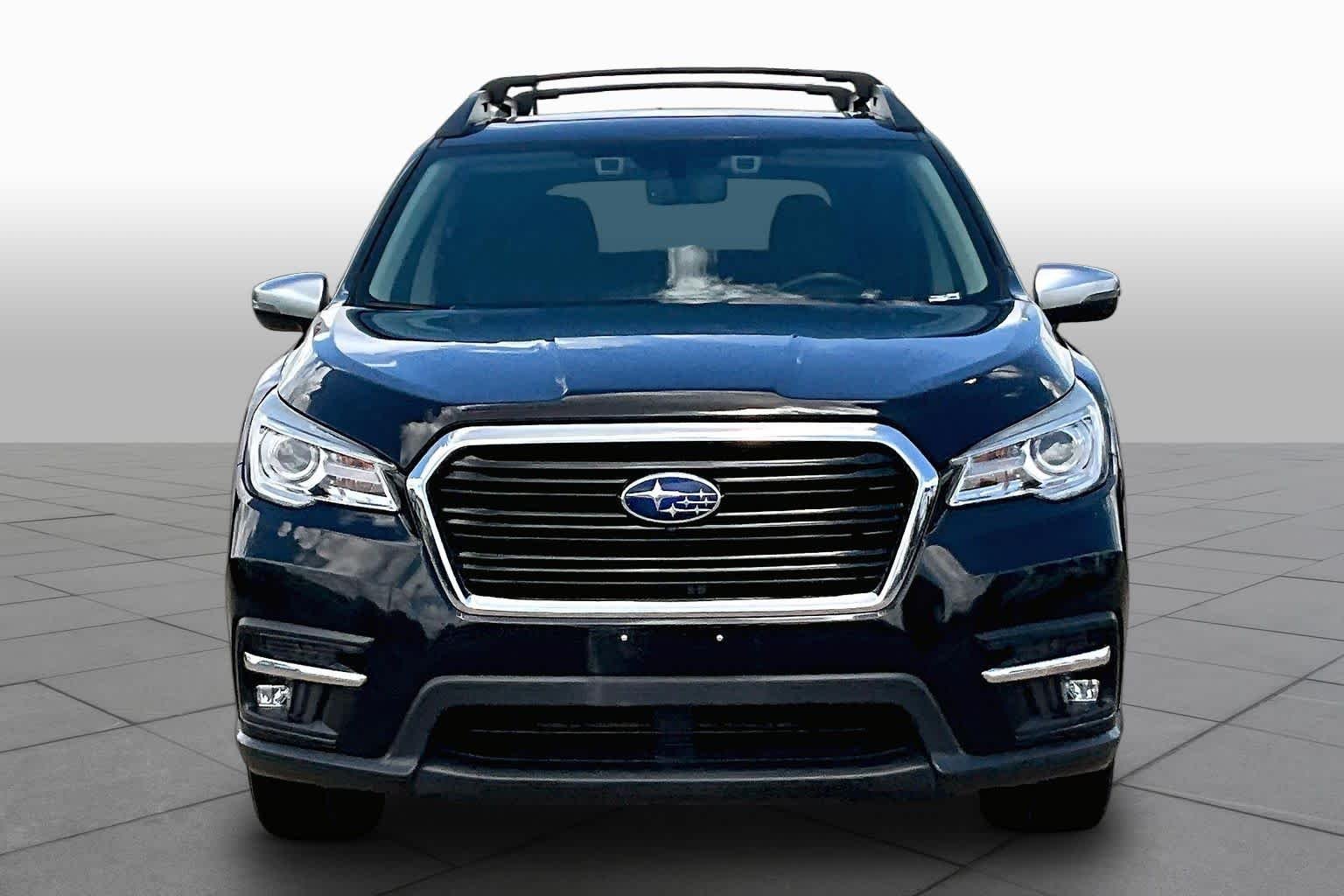 Used 2022 Crystal Black Silica Subaru Touring image 4