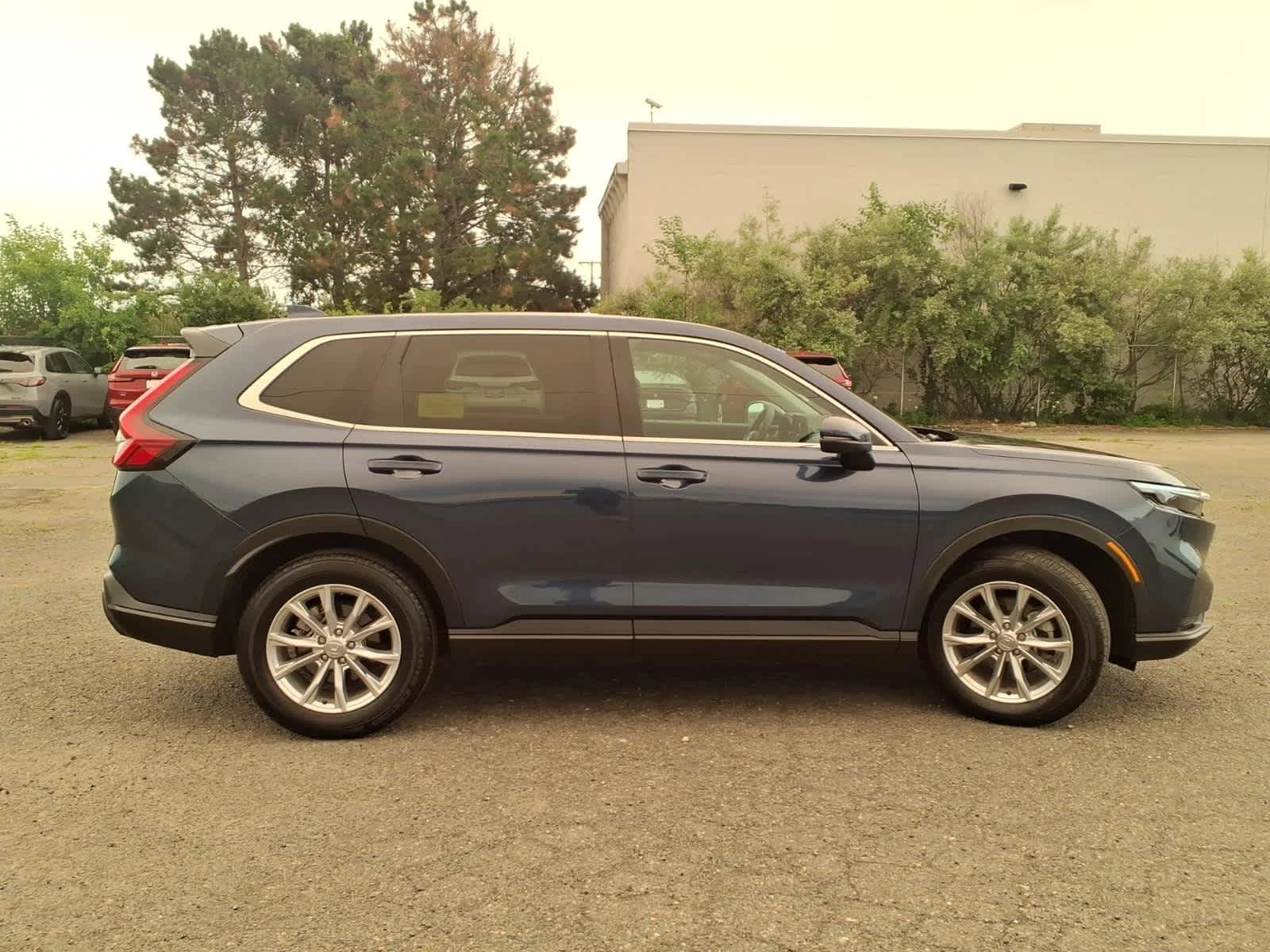 2025 Honda CR-V EX - Photo 4