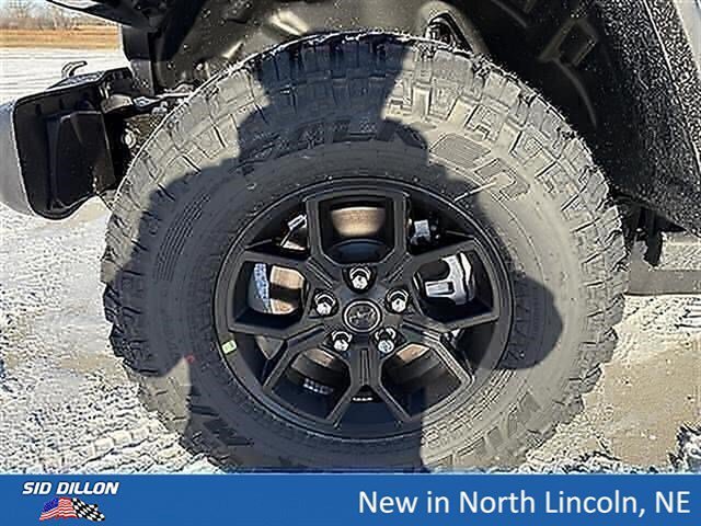 New 2026 Granite Crystal Metallic Clearcoat Jeep Sport image 8