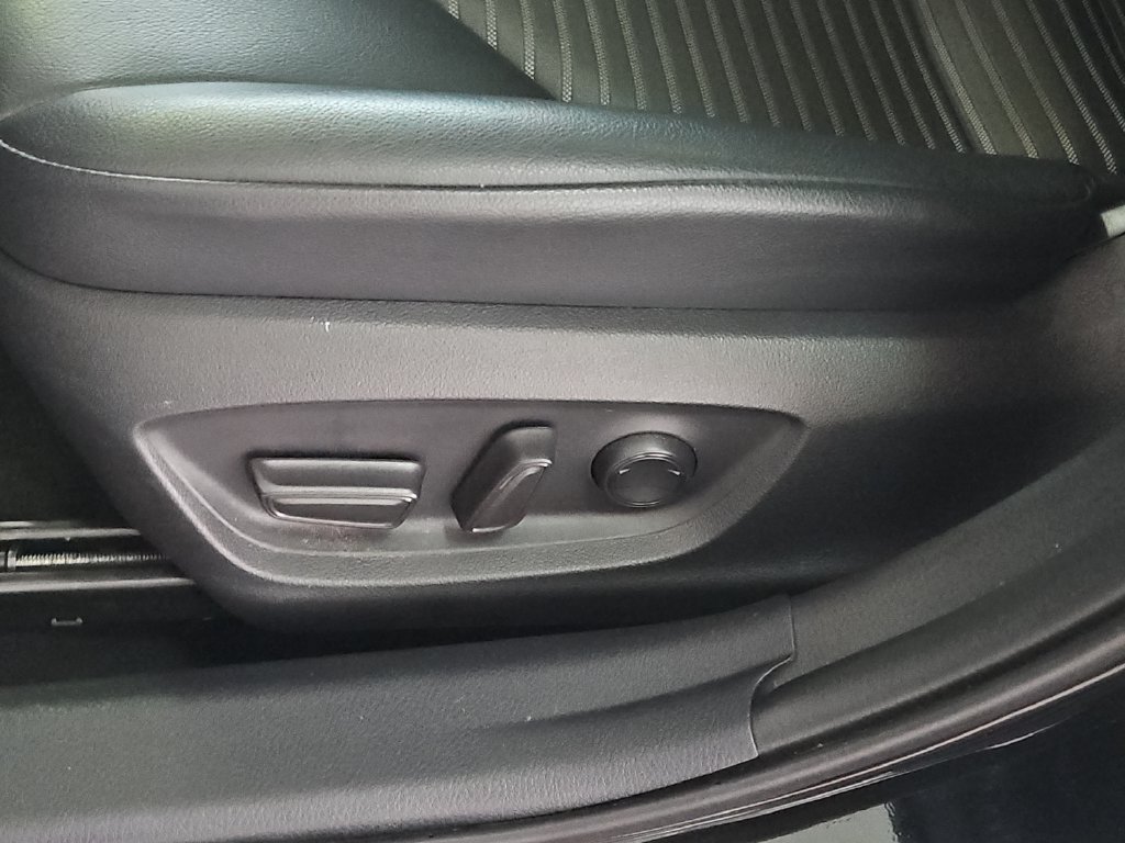 Used 2020 Black Toyota SE image 16