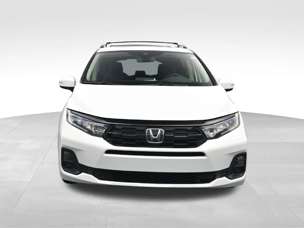 New 2027 Platinum White Pearl Honda Touring image 6