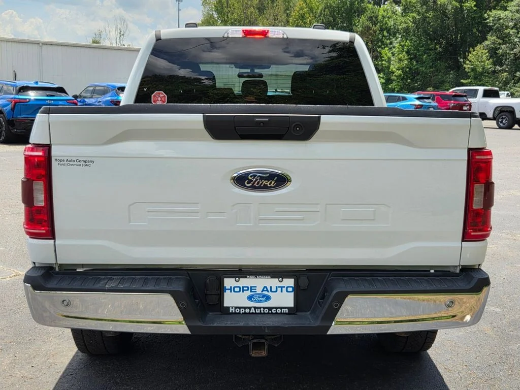 Used 2022 White Ford XLT image 5