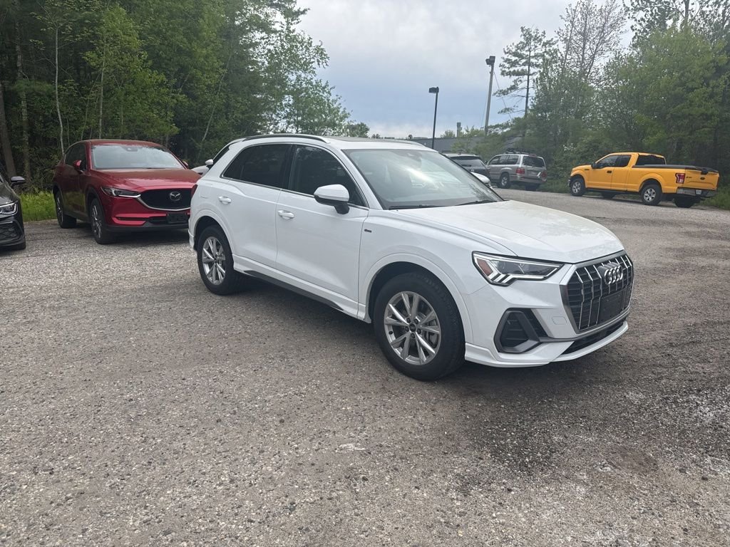 2025 Audi Q3 45 TFSI S Line Premium quattro's photo