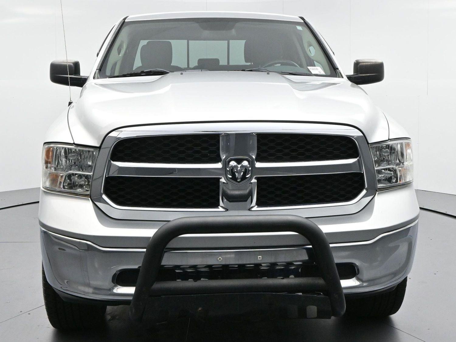 Used 2015 Bright Silver Metallic Clearcoat Ram SLT image 2