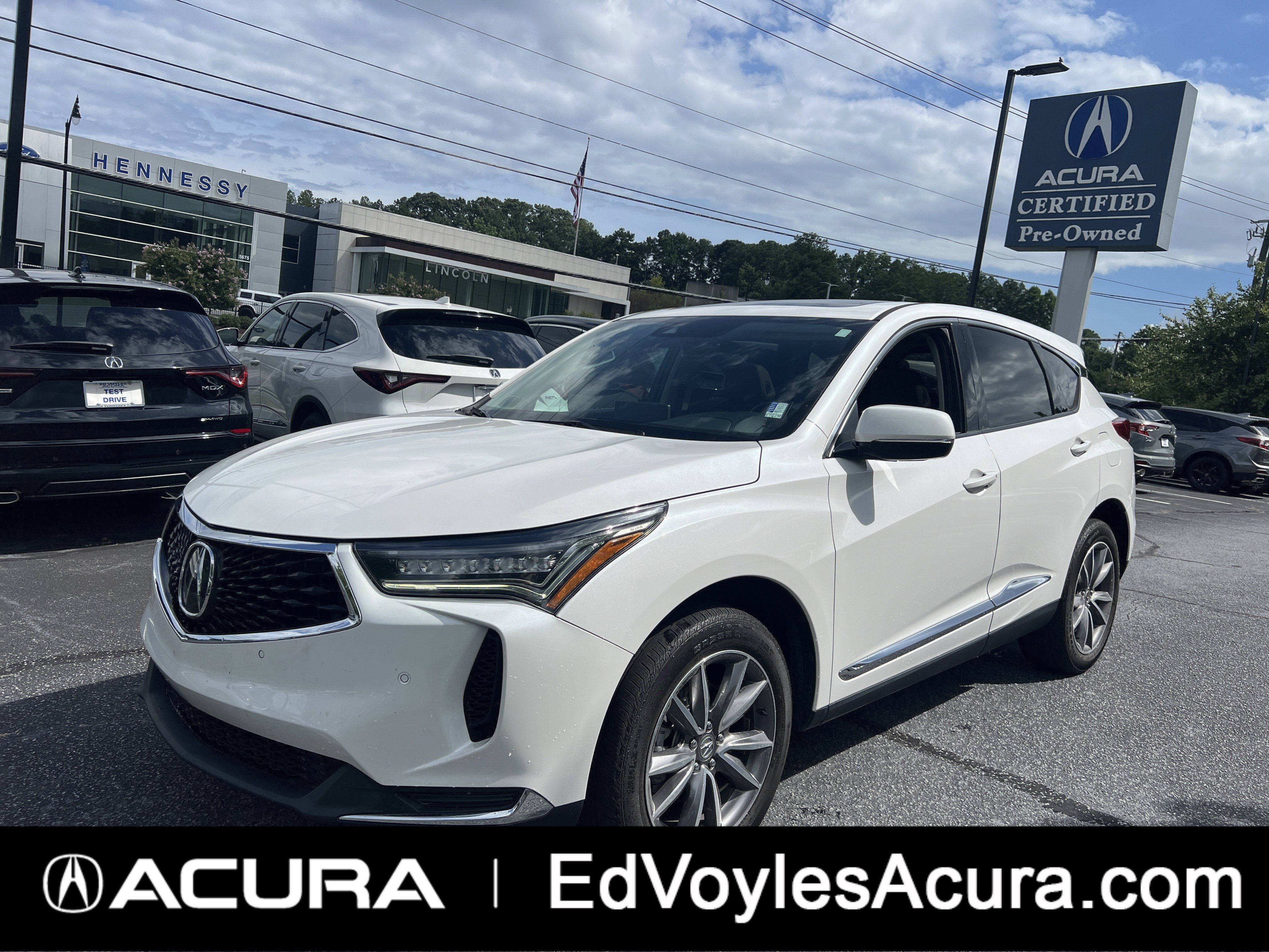 Used 2023  Acura w/Technology Package image 1