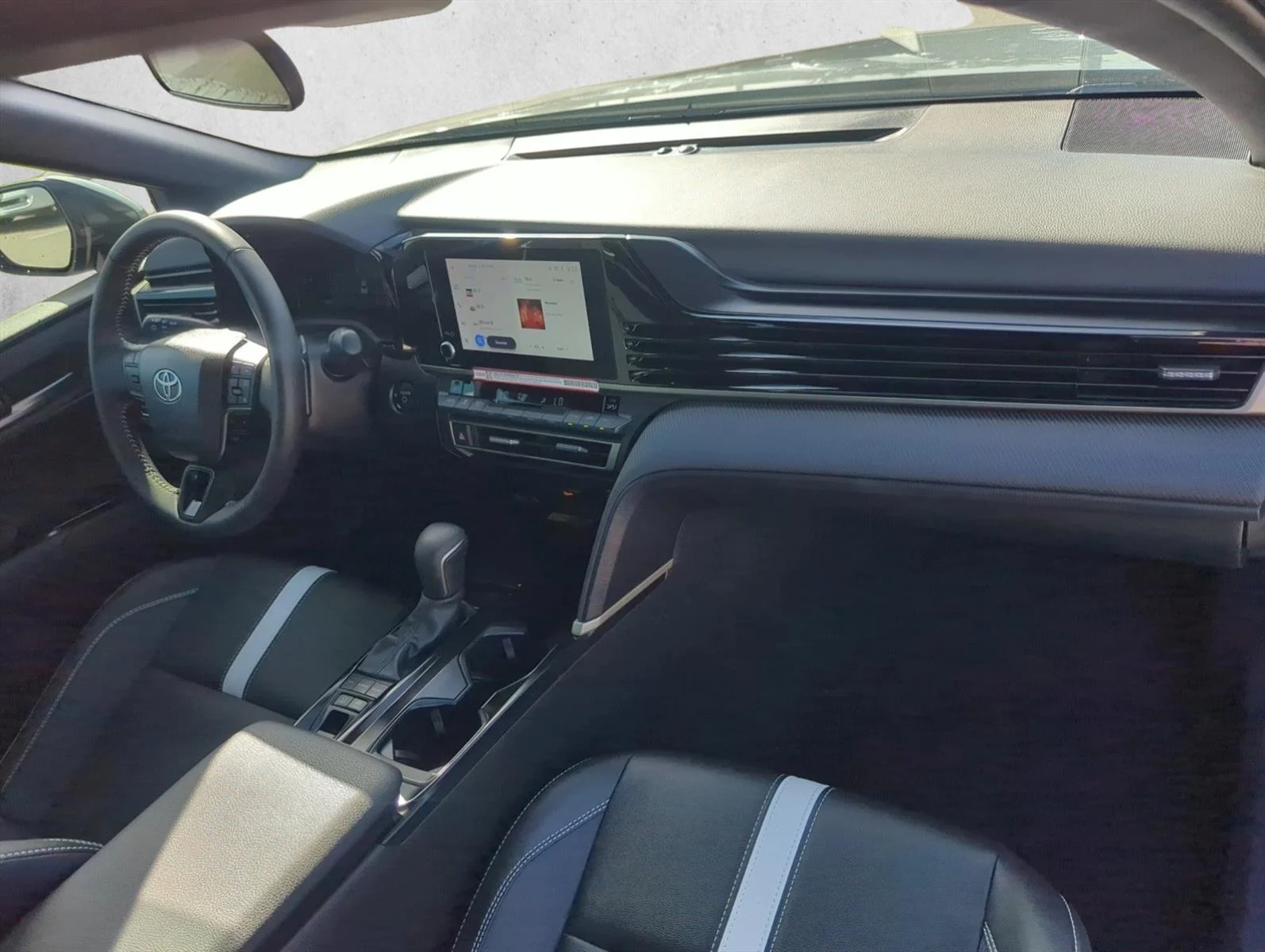 Used 2026 Heavy Metal Toyota SE image 28