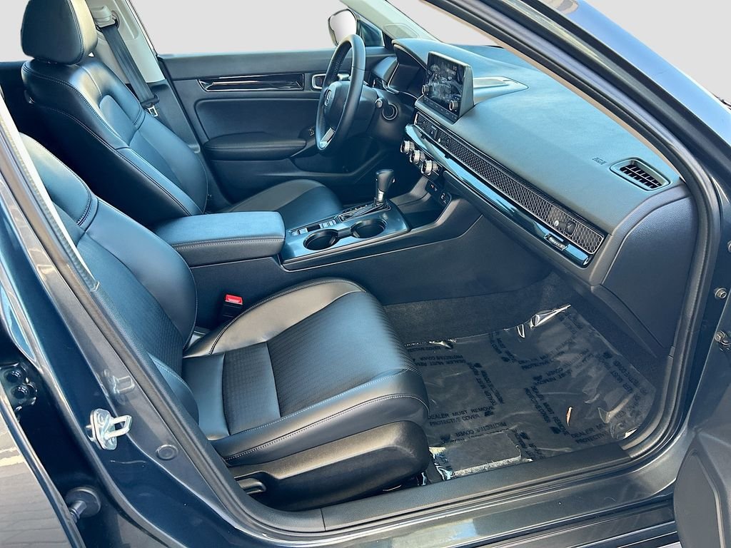 2023 Honda Civic Hatchback EX-L - Photo 28