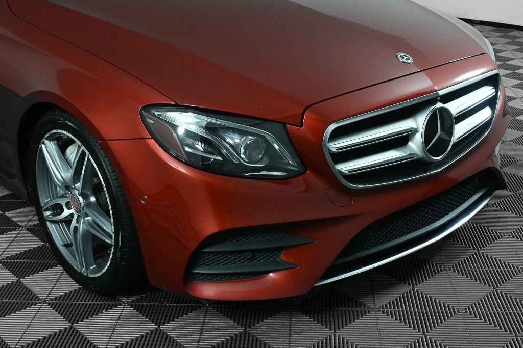 Used 2018 Red Mercedes-Benz E 300 image 35