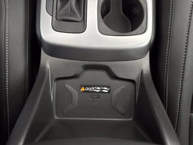 Used 2020 Gray Chevrolet ZR2 image 17