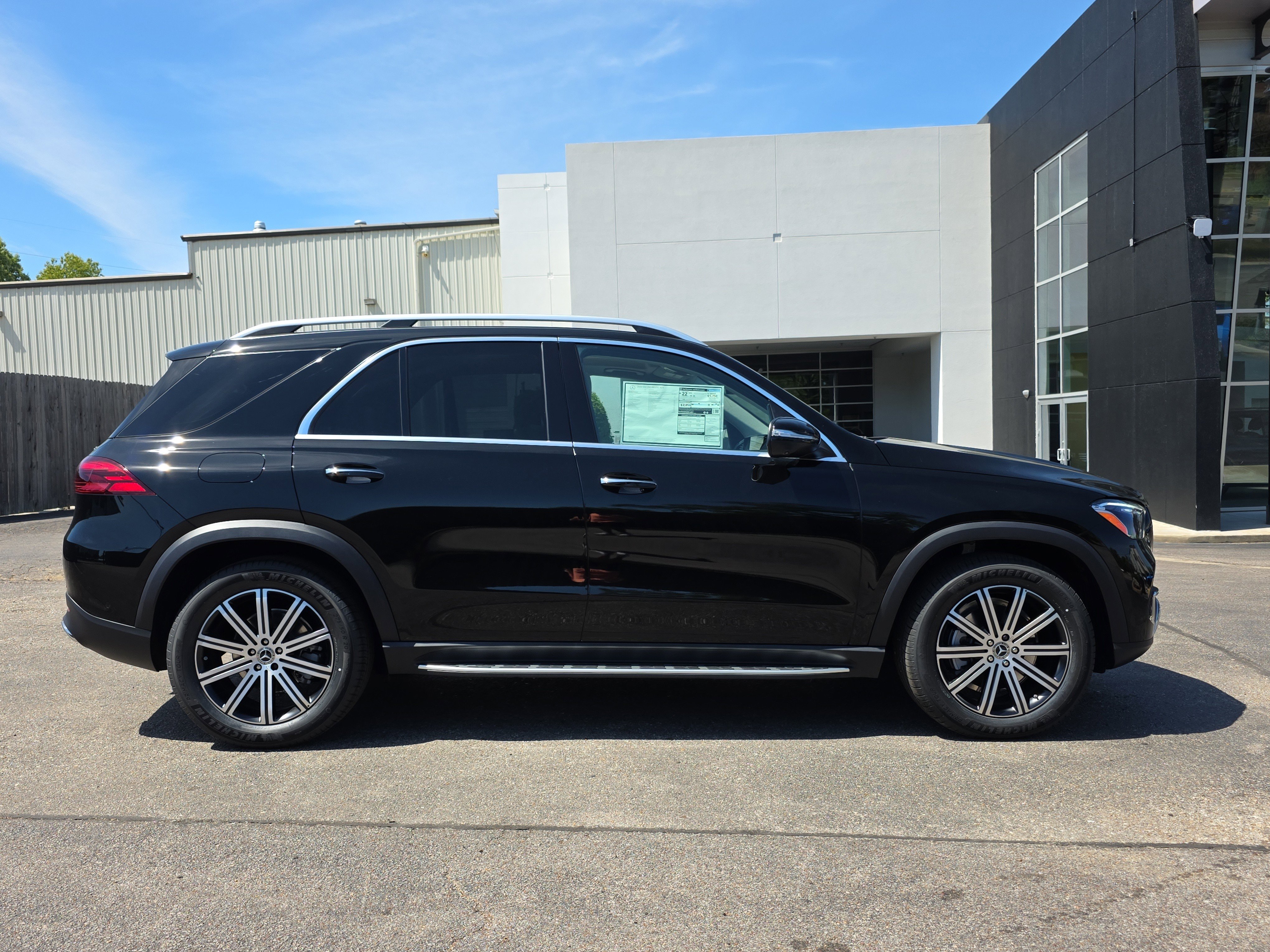 New 2026 Black Mercedes-Benz GLE 350 image 34