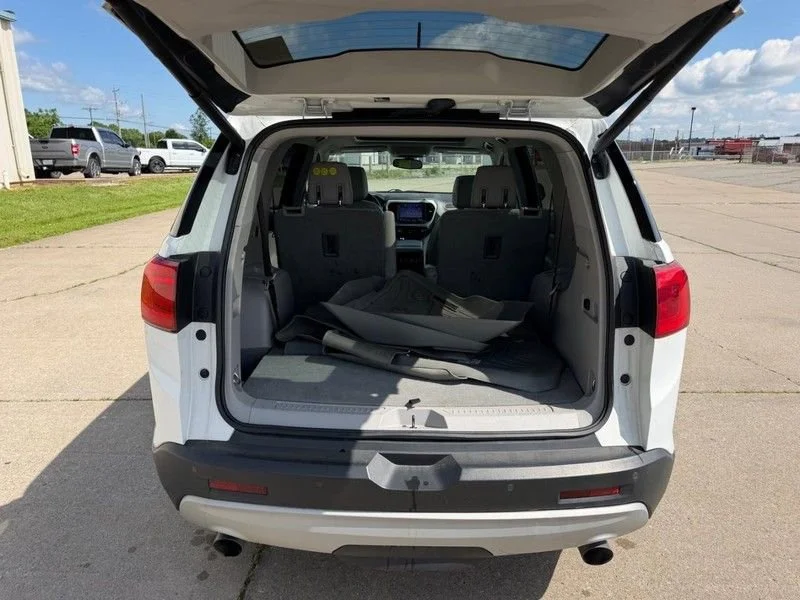 Used 2018 SUMMIT WHITE GMC SLT image 5