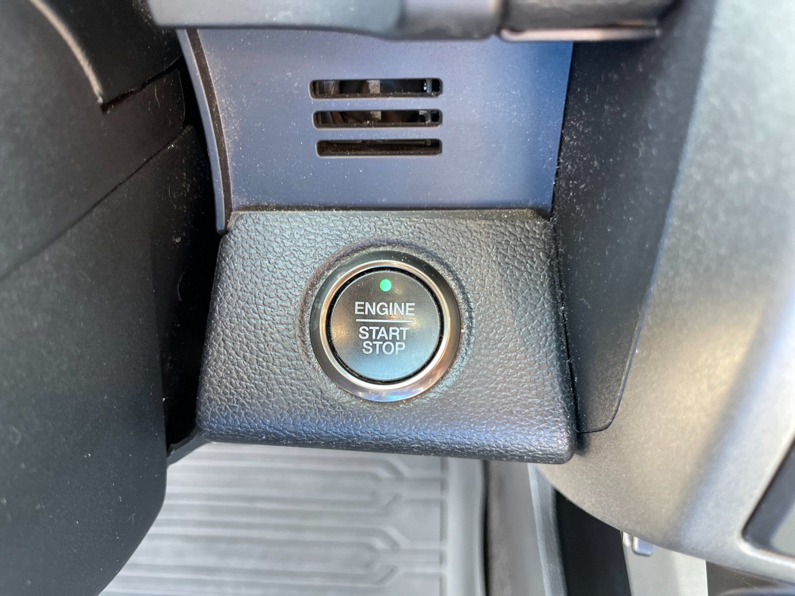 Used 2018 White Ford Raptor image 24