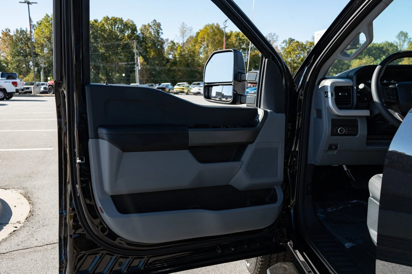 New 2026 Agate Black Metallic Ford F-250® XL image 16