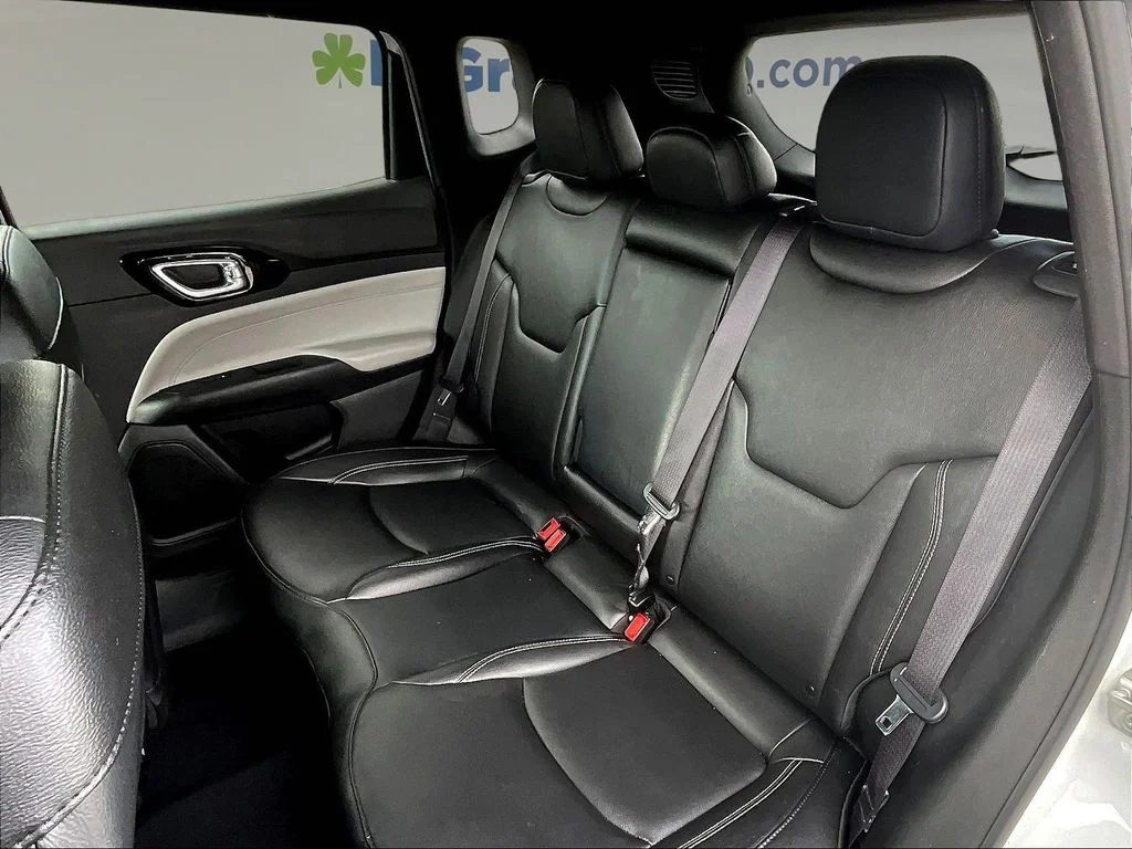 Certified Used 2025 White Jeep Limited image 25