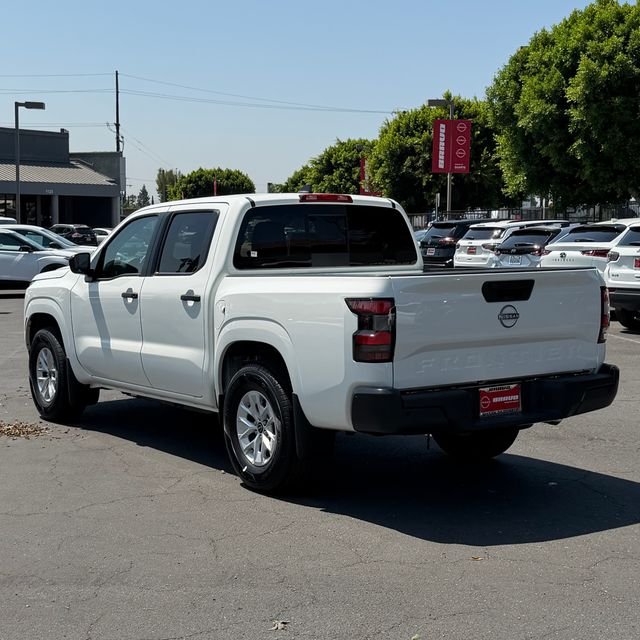 New 2026 Glacier White Nissan Crew Cab S image 5