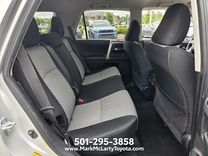 Used 2020 Classic Silver Metallic TOYOTA SR5 2WD image 15