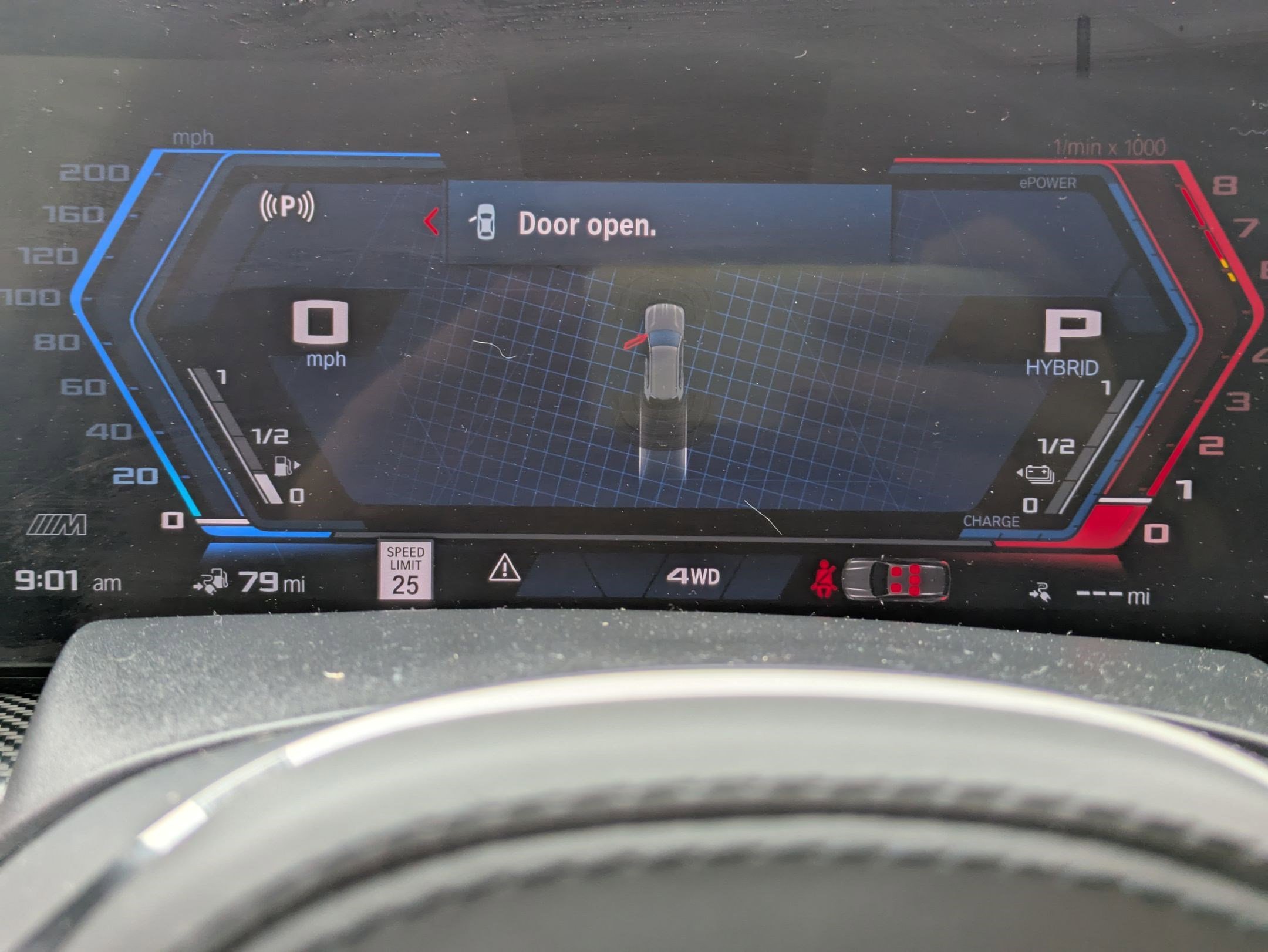 2025 BMW XM Base - Photo 18