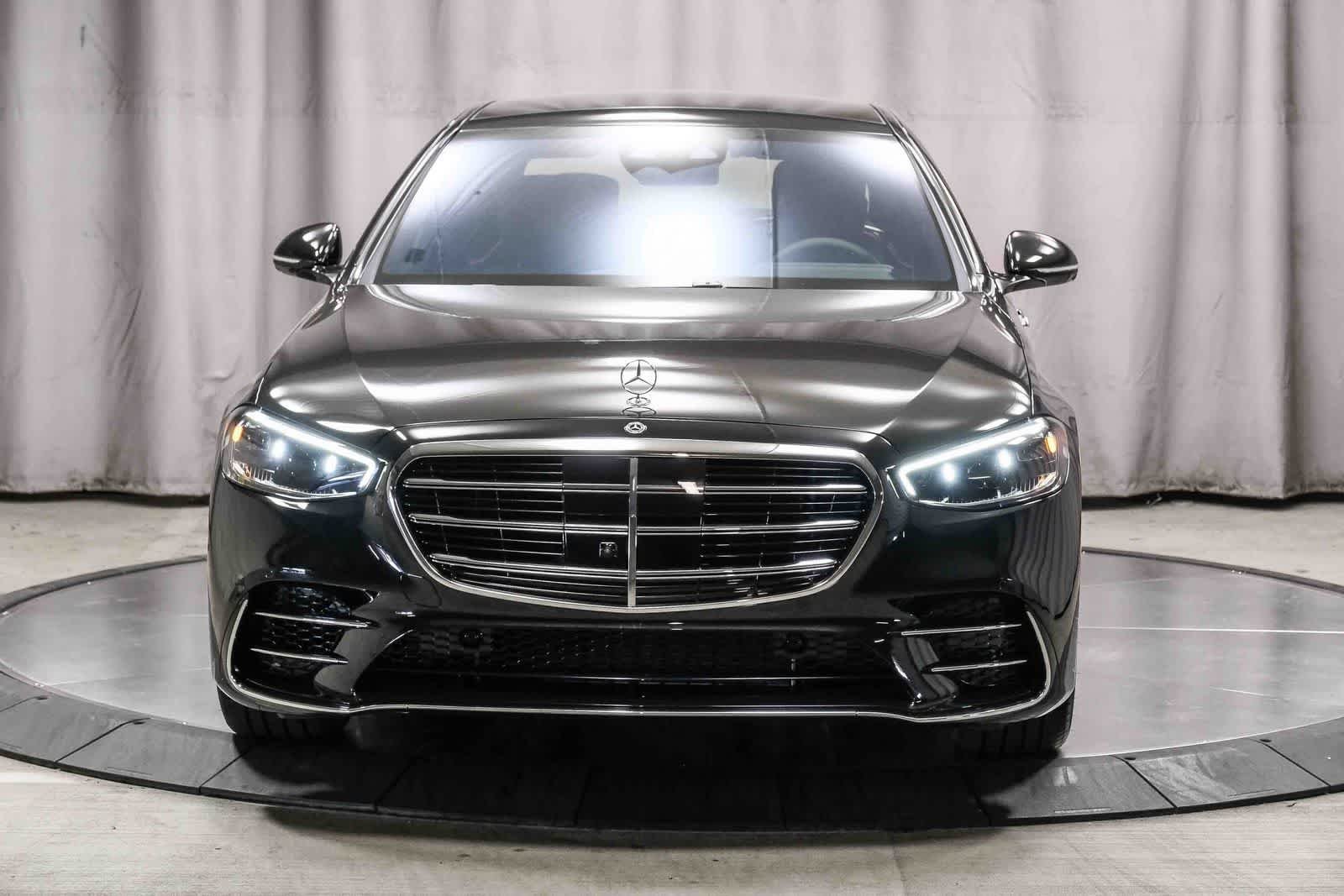 New 2026 Obsidian Black Metallic Mercedes-Benz S 580 image 47