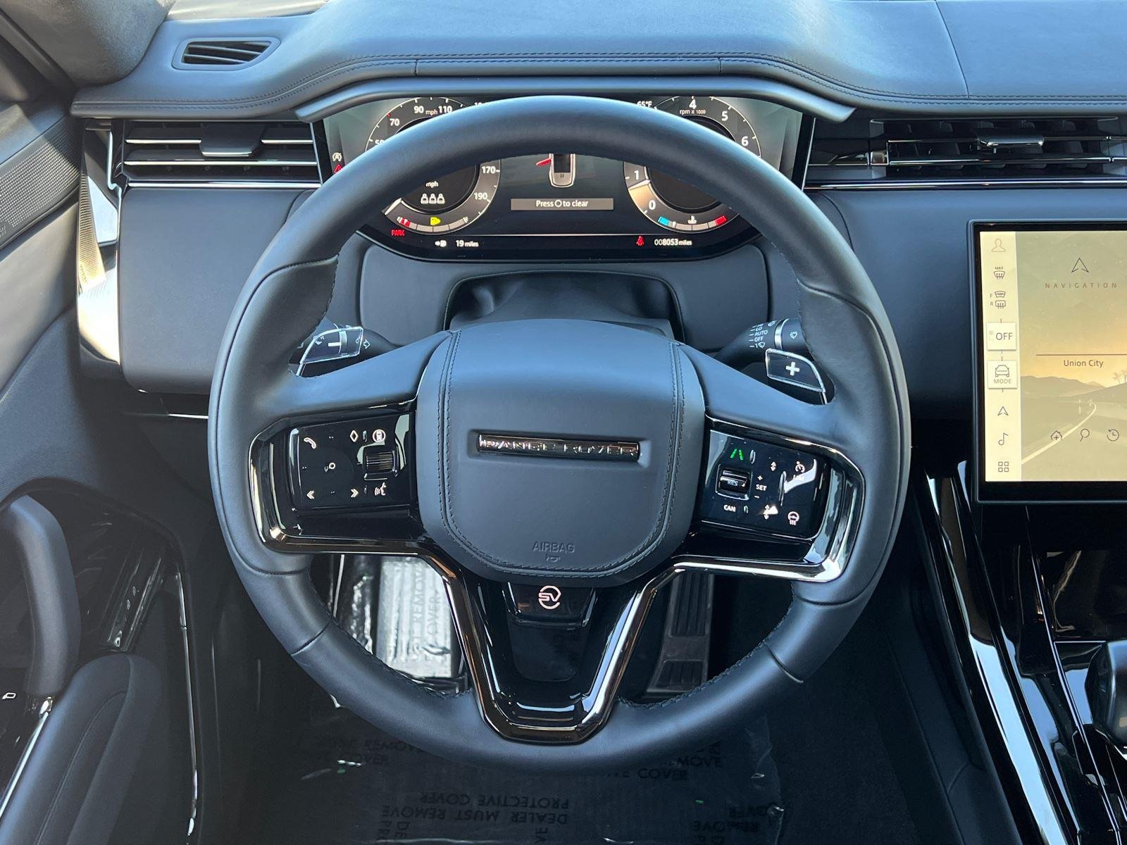 Used 2025  Land Rover SV Edition Two image 24