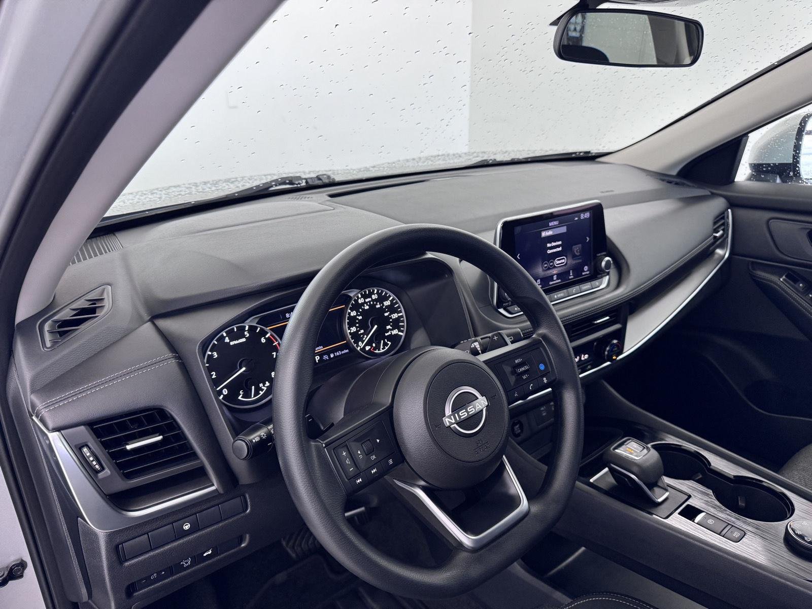 2024 Nissan Rogue SV - Photo 27