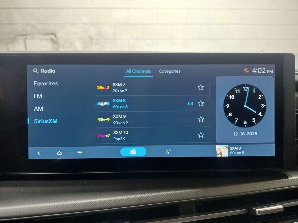 New 2026 Gray Hyundai SE image 30