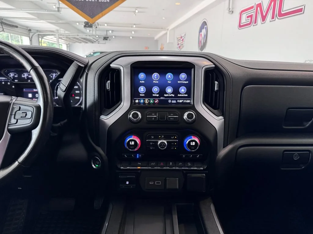 Certified Used 2020 ONYX BLACK GMC SLT image 19