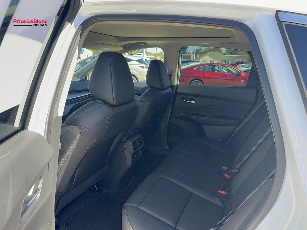 Certified Used 2026 Everest White Pearl Nissan SL image 25