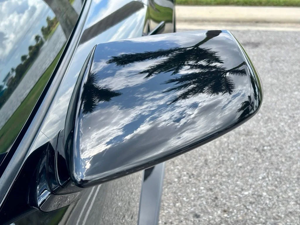 Used 2024 Nero Noctis Metallic Lamborghini  image 26