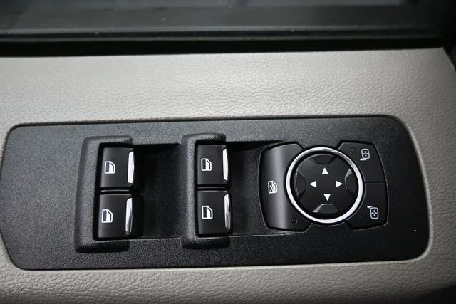 Used 2019 Gray Ford XL image 14