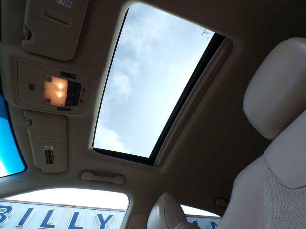 Used 2015 Gray Pearl Lexus 350 image 16