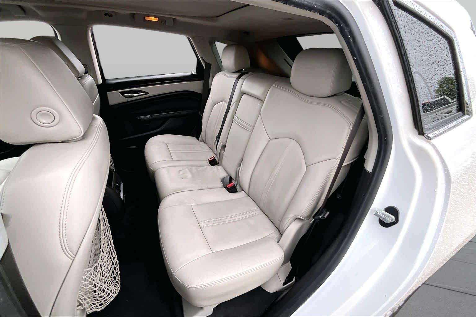 Used 2016 Platinum Ice Tricoat Cadillac Luxury Collection image 20