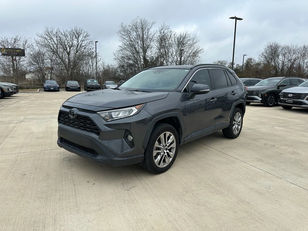 2019 Toyota RAV4 XLE Premium
