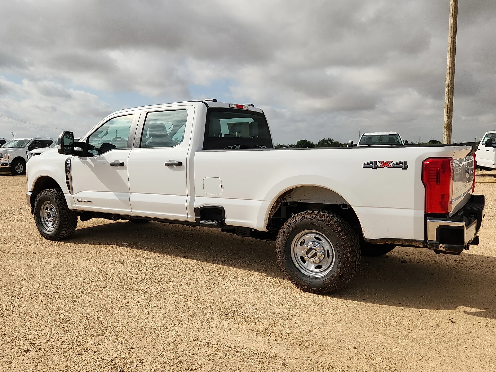 New 2026 Oxford White Ford F-250® XL image 4