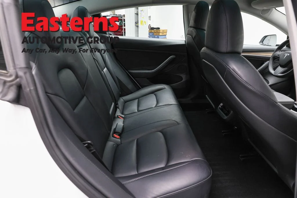Used 2023 White Tesla Base image 17
