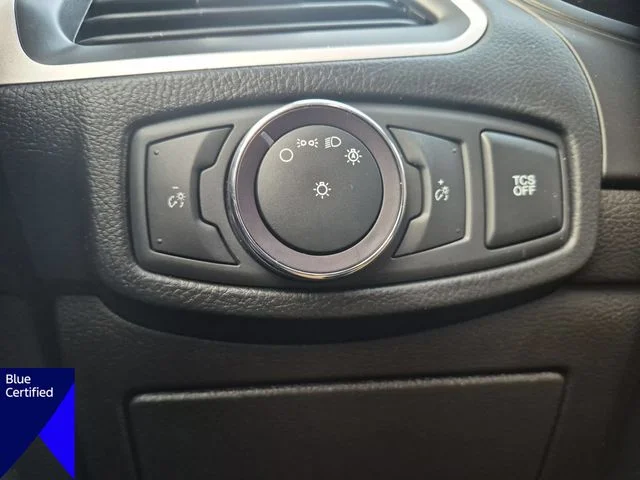 Used 2022 Gray Ford SE image 17