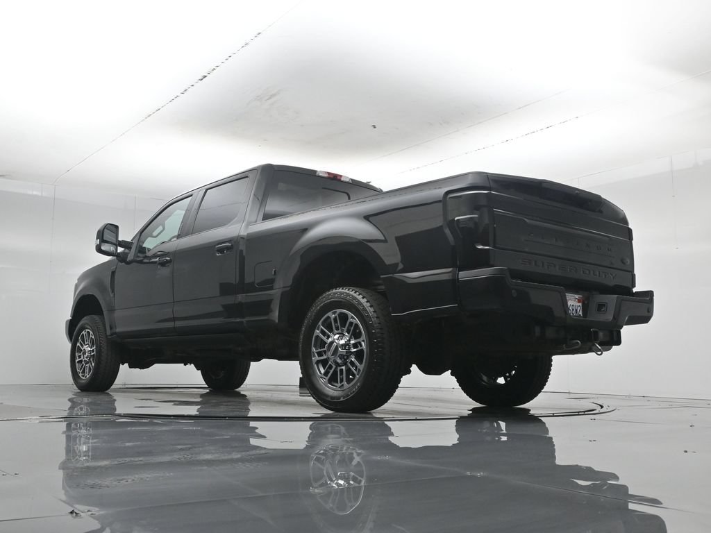 Used 2019 Black Ford Platinum image 3