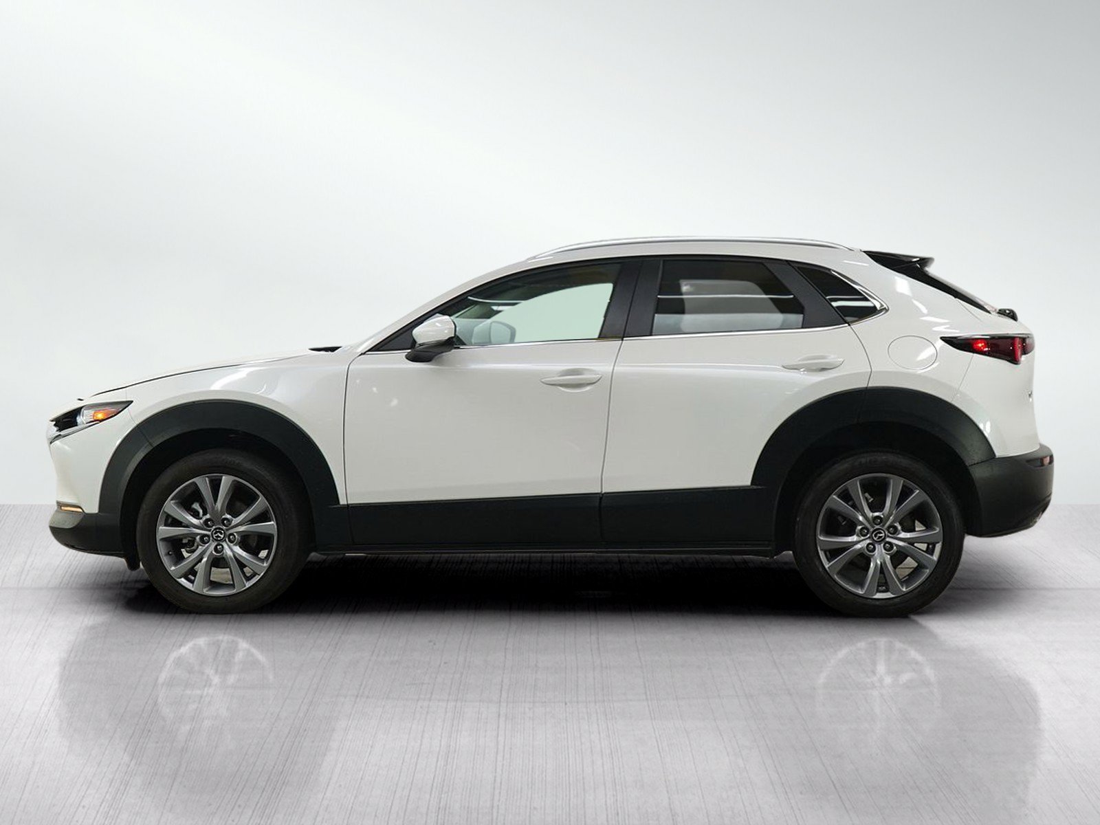 Used 2023 Mazda CX-30 Preferred with VIN 3MVDMBCM3PM569690 for sale in Burnsville, Minnesota
