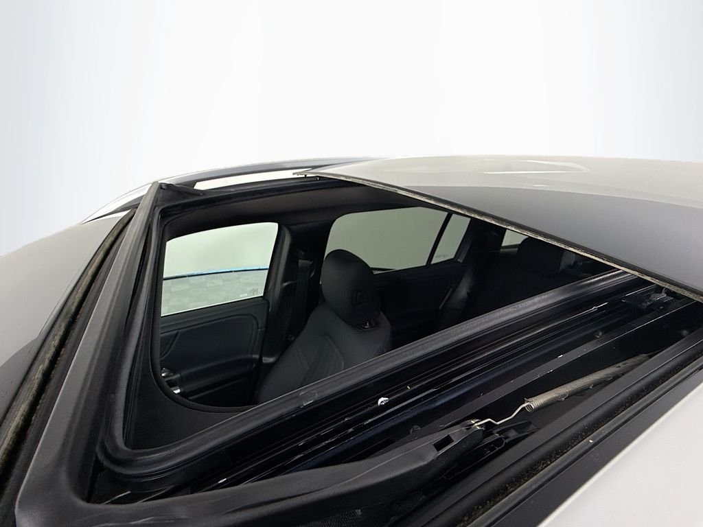 Used 2026 Gray Mercedes-Benz GLB 250 image 22