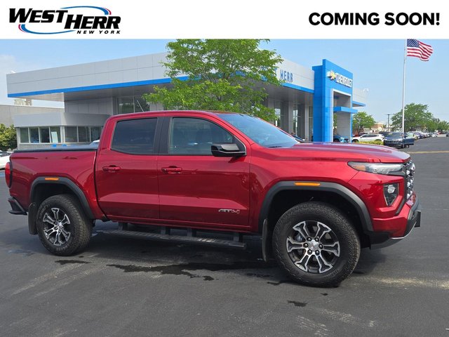 2025 GMC Canyon 4WD AT4