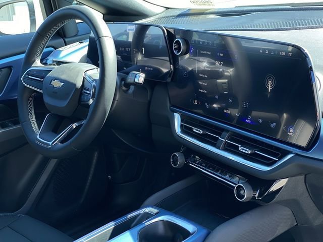2026 Chevrolet Equinox EV 2LT - Photo 43